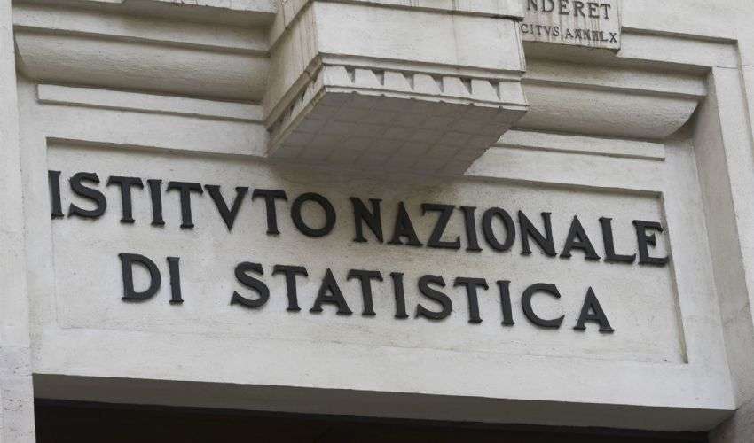 ISTAT, LE STIME RELATIVE ALLA POVERTA' ASSOLUTA E DEI CONSUMI